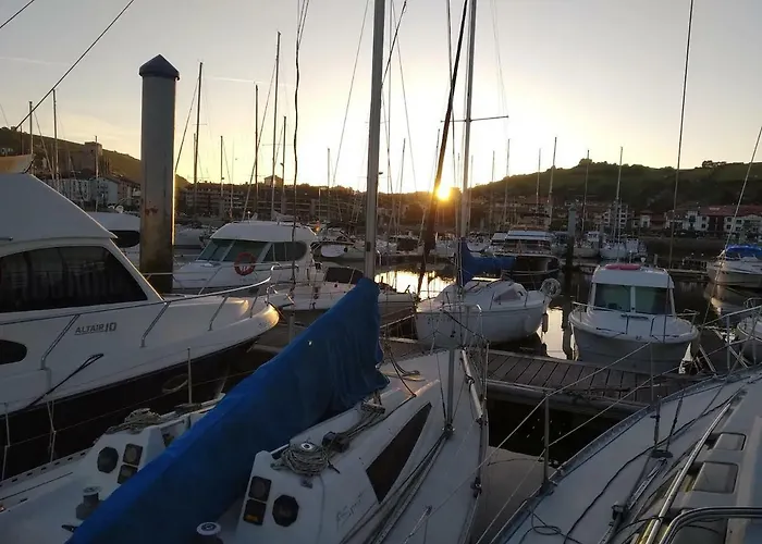 Inolvidable Experiencia En Un Velero De 11 Metros! Zumaia