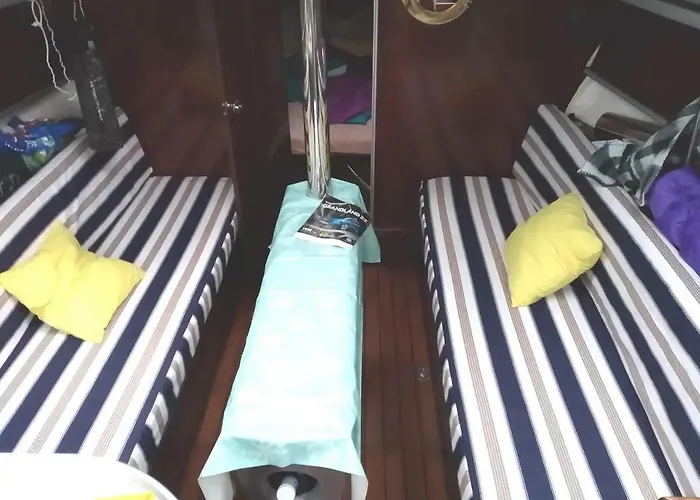 Inolvidable Experiencia En Un Velero De 11 Metros! Zumaia