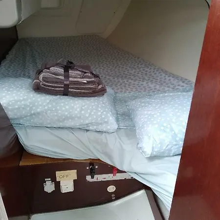 Inolvidable Experiencia En Un Velero De 11 Metros! *